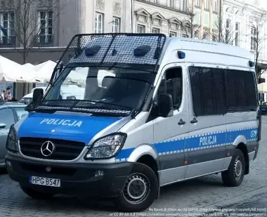 Policja ze Słupska ostrzega przed tragedią nad wodą - wystarczy chwila